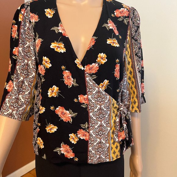 Blue Rain Black Floral Wrap Front Top from Francesca's - Picture 1 of 1